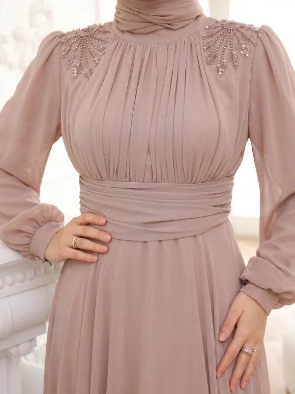 Robe Kraliçe