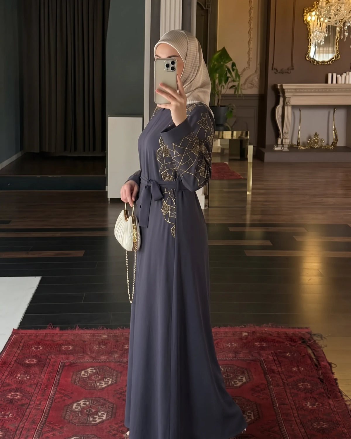 Abaya Esin