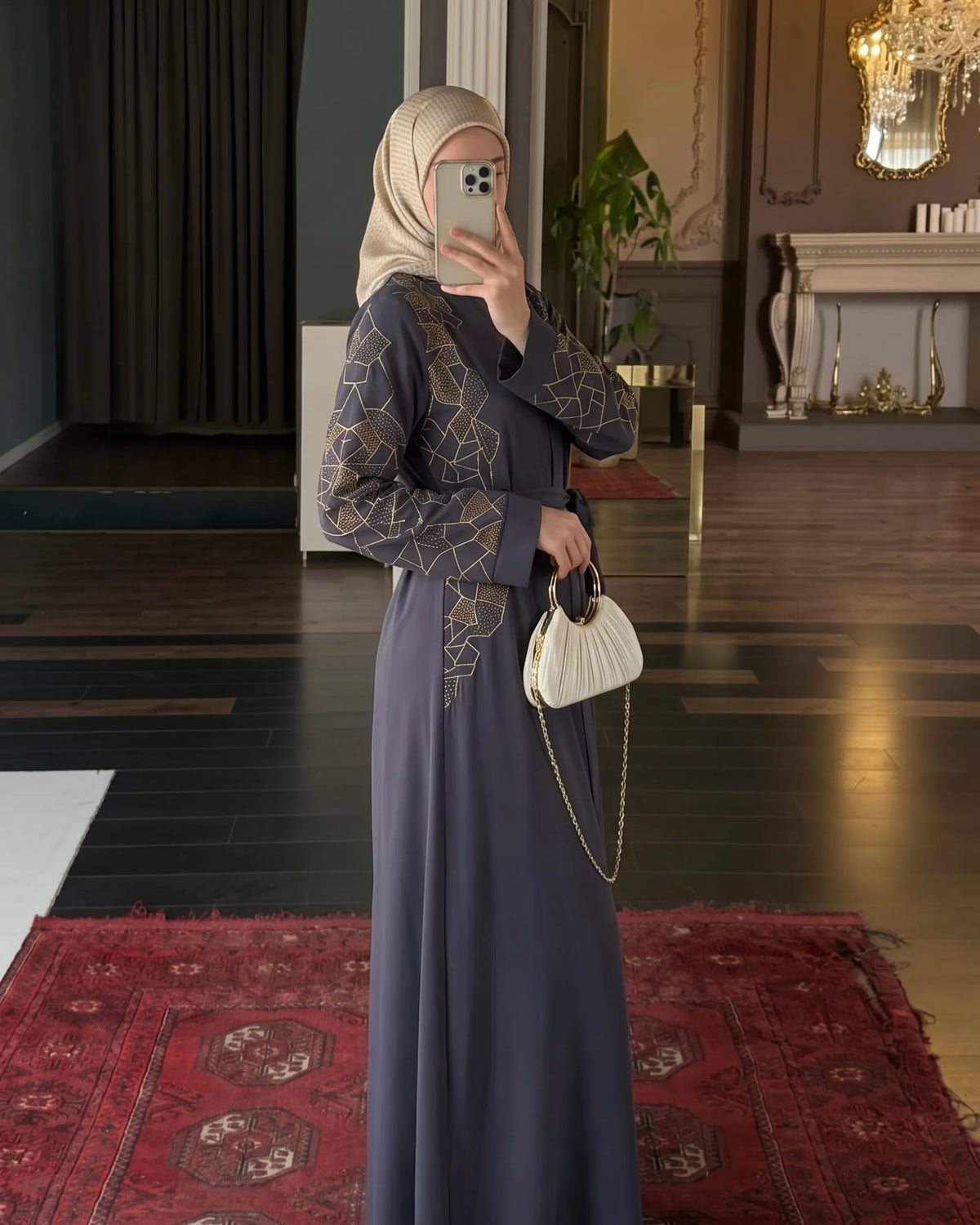 Abaya Esin