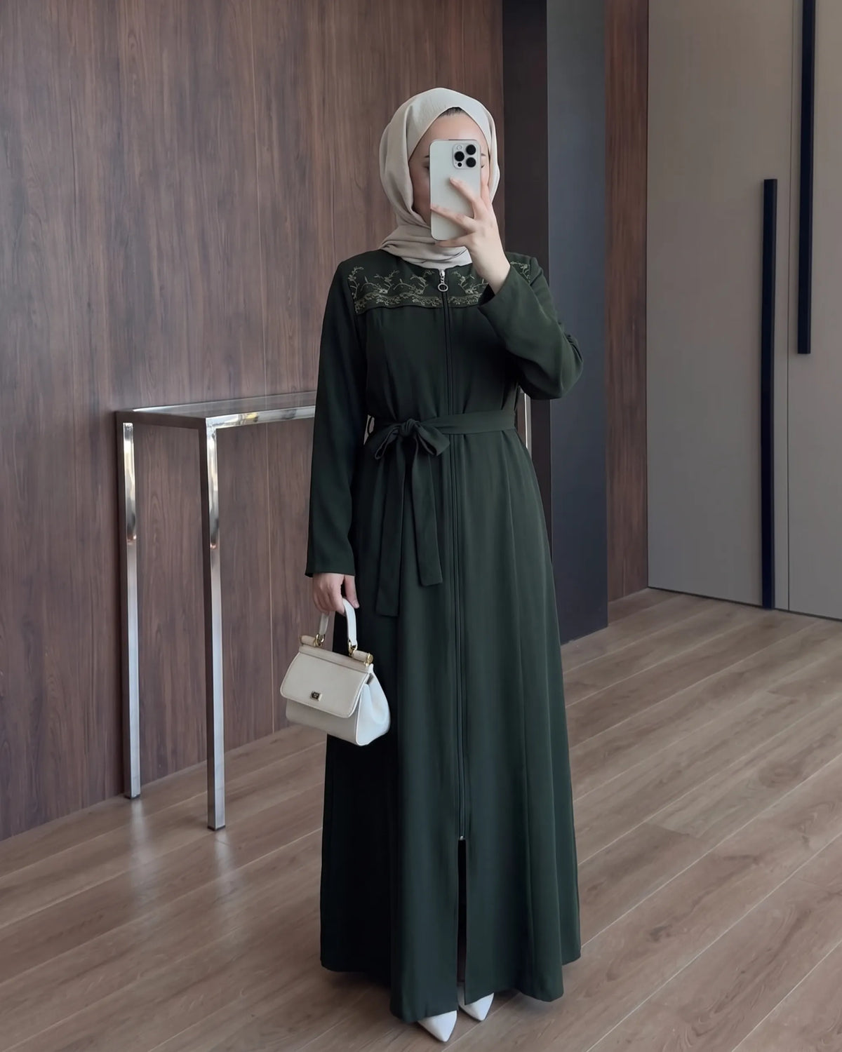 Abaya Irmak